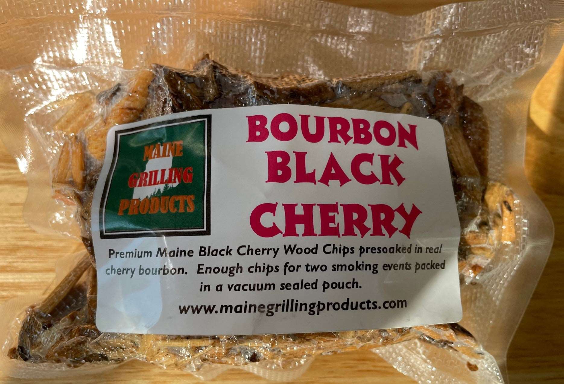 PRE-SOAKED FLAVORED MAINE WOOD CHIPS VARIETY PACK (ONE EACH 6 OZ POUCH) BRANDY APPLE, HONEY WHISKEY MESQUITE, SPICED RUM HICKORY, AND BOURBON BLACK CHERRY